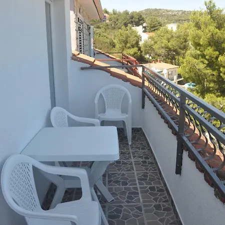 Apartment Anna Marina