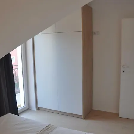 Anna Apartment